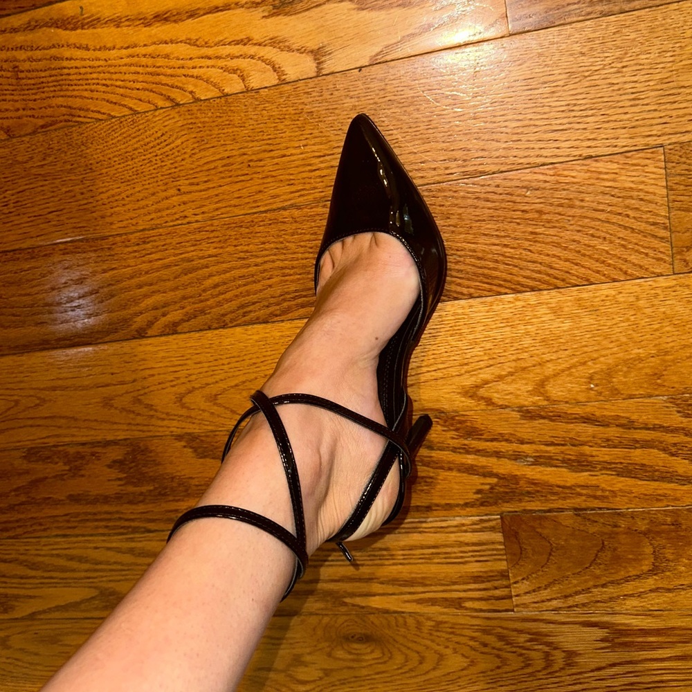 Chase + Chloe point toe black lace up heel size 8
